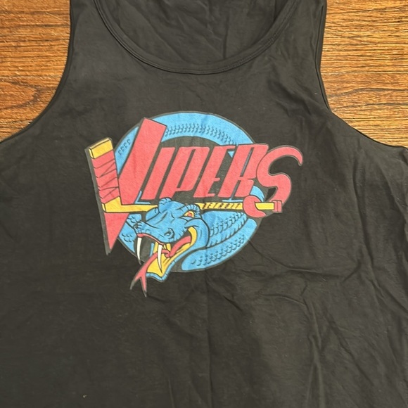 Men’s Vipers Tank - Picture 3 of 4